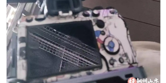 游客因拍照设备太专业被景区驱赶