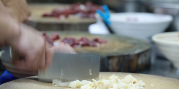 每一口都是满足——玉林牛料