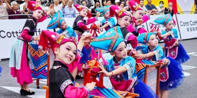 环广西，不仅感受风和速度在耳边